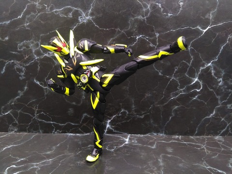 KAMEN RIDER ZERO-ONE SHINING HOPPER 20