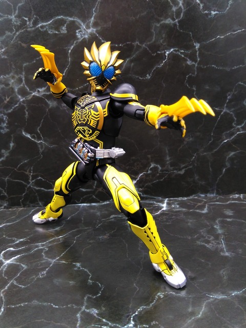 KAMEN RIDER OOO LATORARTAR COMBO 31