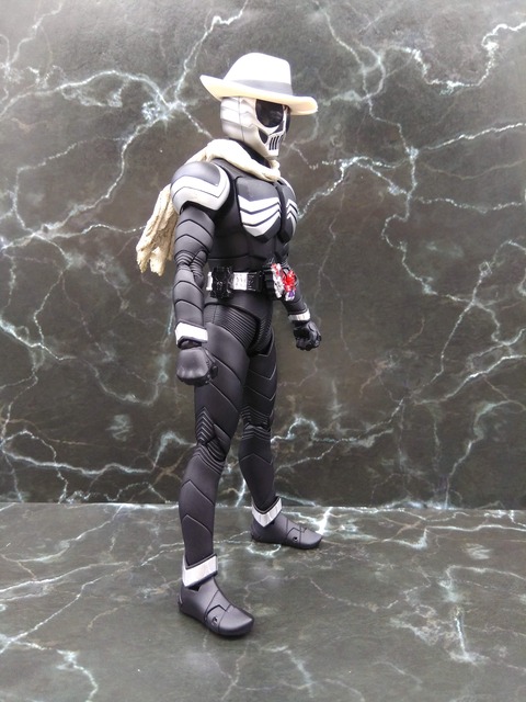 KAMEN RIDER SKULL 10