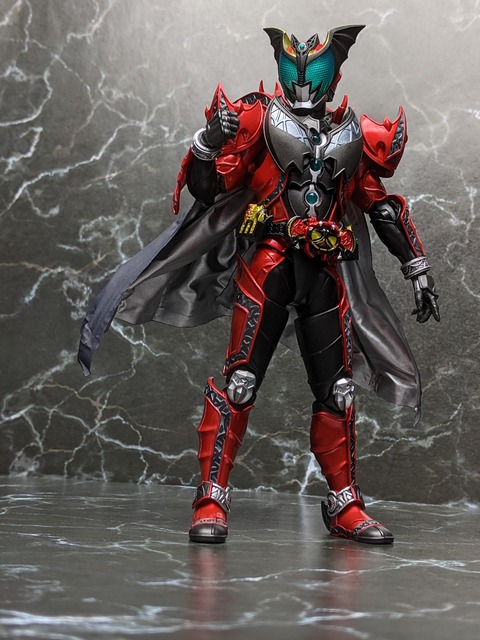MASKED RIDER DARK KIVA 21