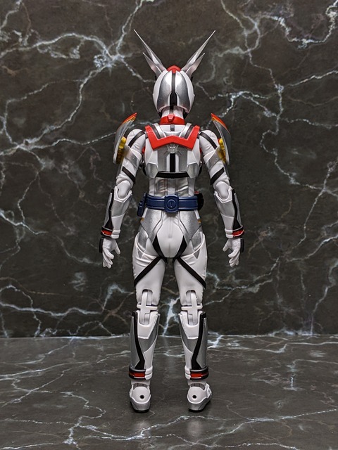 KAMEN RIDER AGUILERA QUEEN BEE GENOME 09