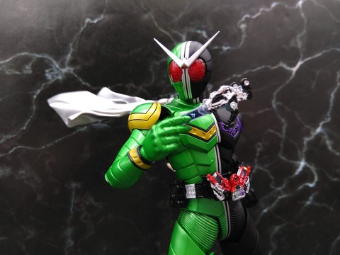 KAMEN RIDER DOUBLE FANGJOKER 28