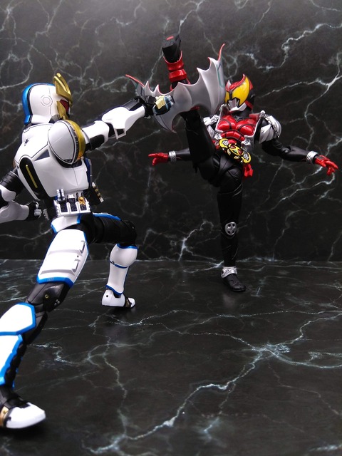 MASKED RIDER IXA SAVE MODE/BURST MODE 35