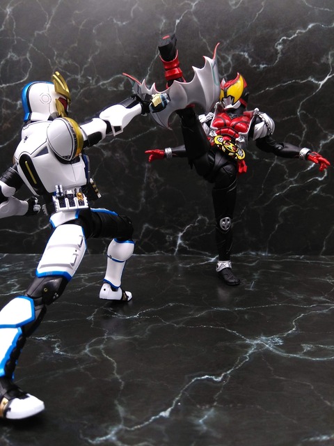 MASKED RIDER IXA SAVE MODE／BURST MODE 35