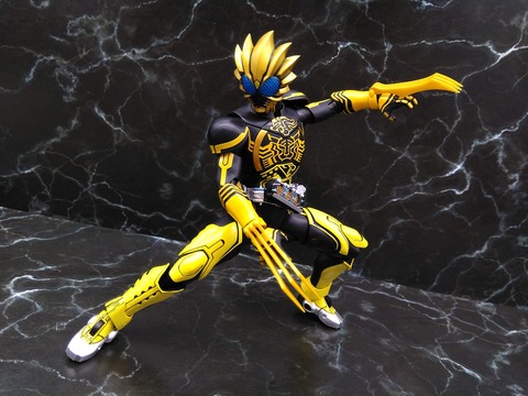 KAMEN RIDER OOO LATORARTAR COMBO 34