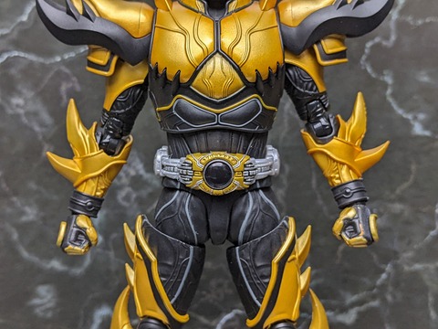MASKED RIDER KUUGA RISING ULTIMATE 13