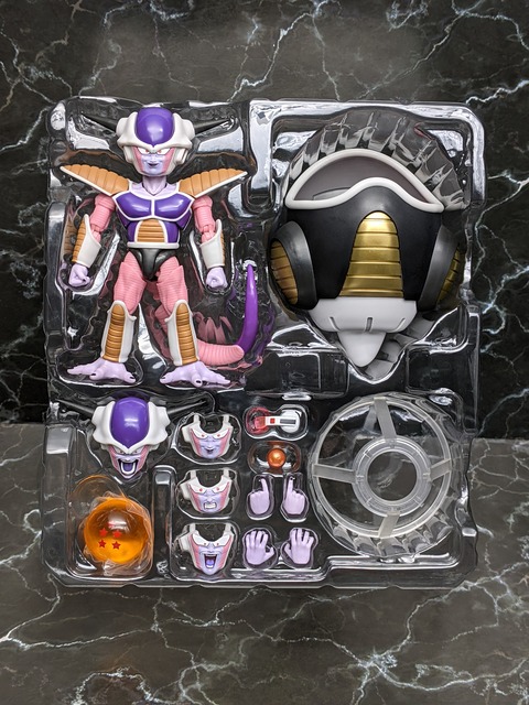 FRIEZA FIRST FORM & FRIEZA POD 05