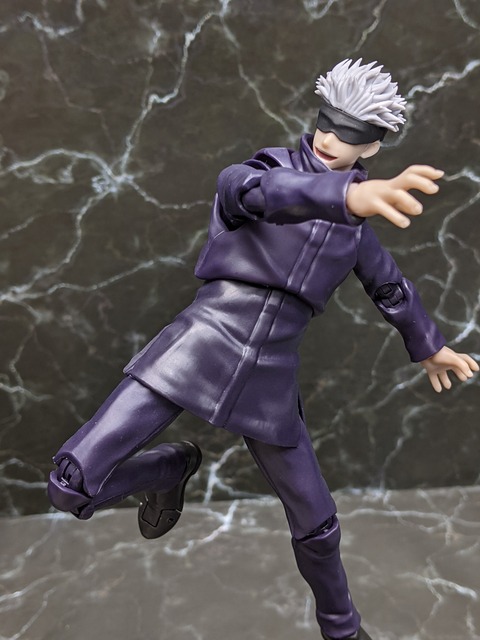 SATORU GOJO 17