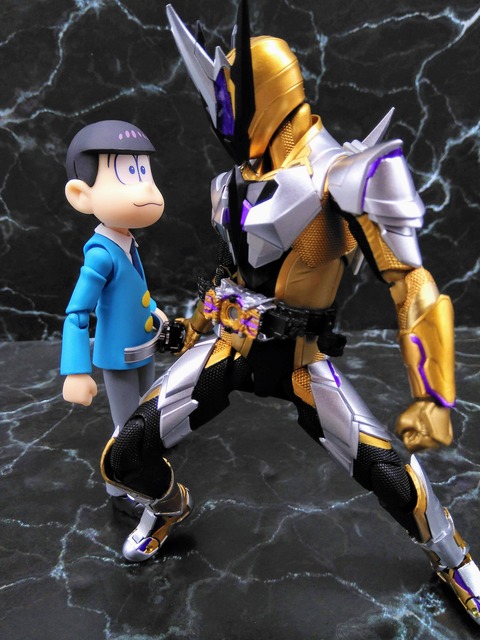 KAMEN RIDER THOUSER 28