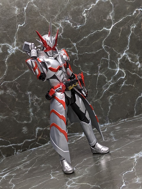 KAMEN RIDER SABER DRAGONIC KNIGHT 23