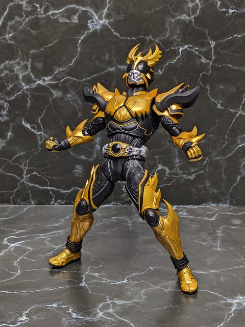 MASKED RIDER KUUGA RISING ULTIMATE 25