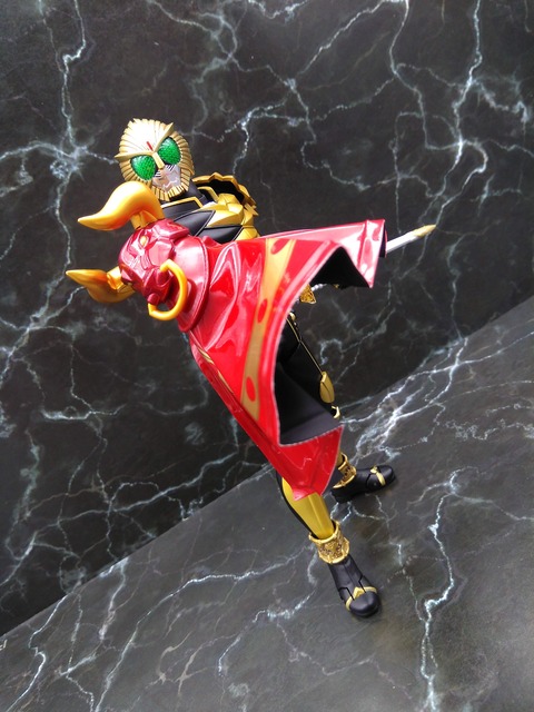 KAMEN RIDER BEAST MANTLE SET 24