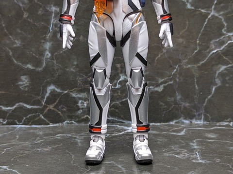 KAMEN RIDER AGUILERA QUEEN BEE GENOME 15