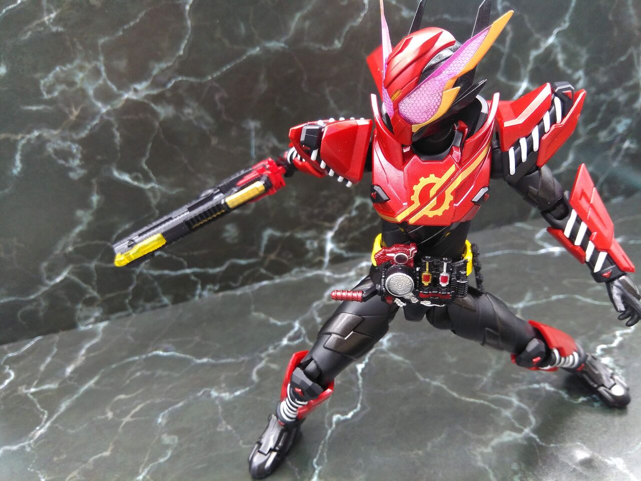 S H Figuarts 仮面ライダービルド ラビットラビットフォーム レビュー あずきち的フィギュアレビューだべぇぇぇ