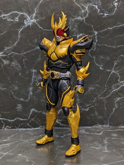 MASKED RIDER KUUGA RISING ULTIMATE 09