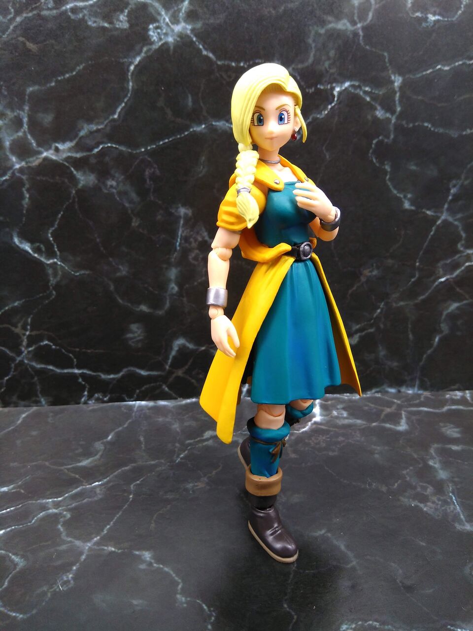 BRING ARTS】ドラゴンクエストⅤ 天空の花嫁「ビアンカ SQUARE ENIX