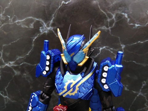 KAMEN RIDER BUILD TANK TANK FORM 12