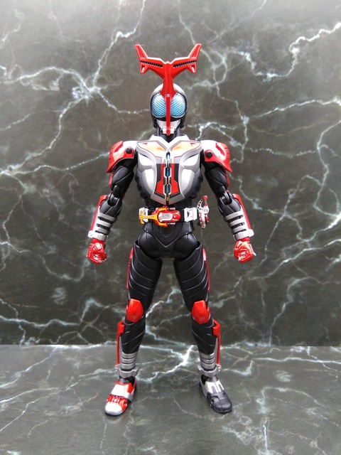 MASKED RIDER KABUTO HYPER FORM 08