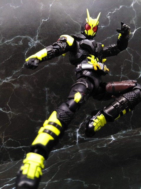 KAMEN RIDER ZEROZERO-ONE 23