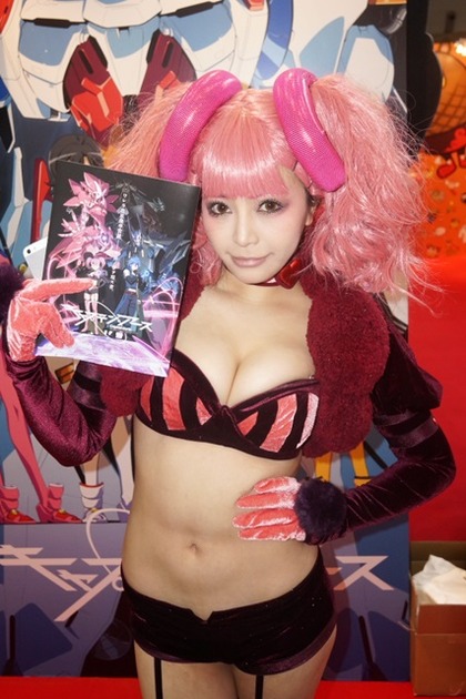 girl-cosplayer-017