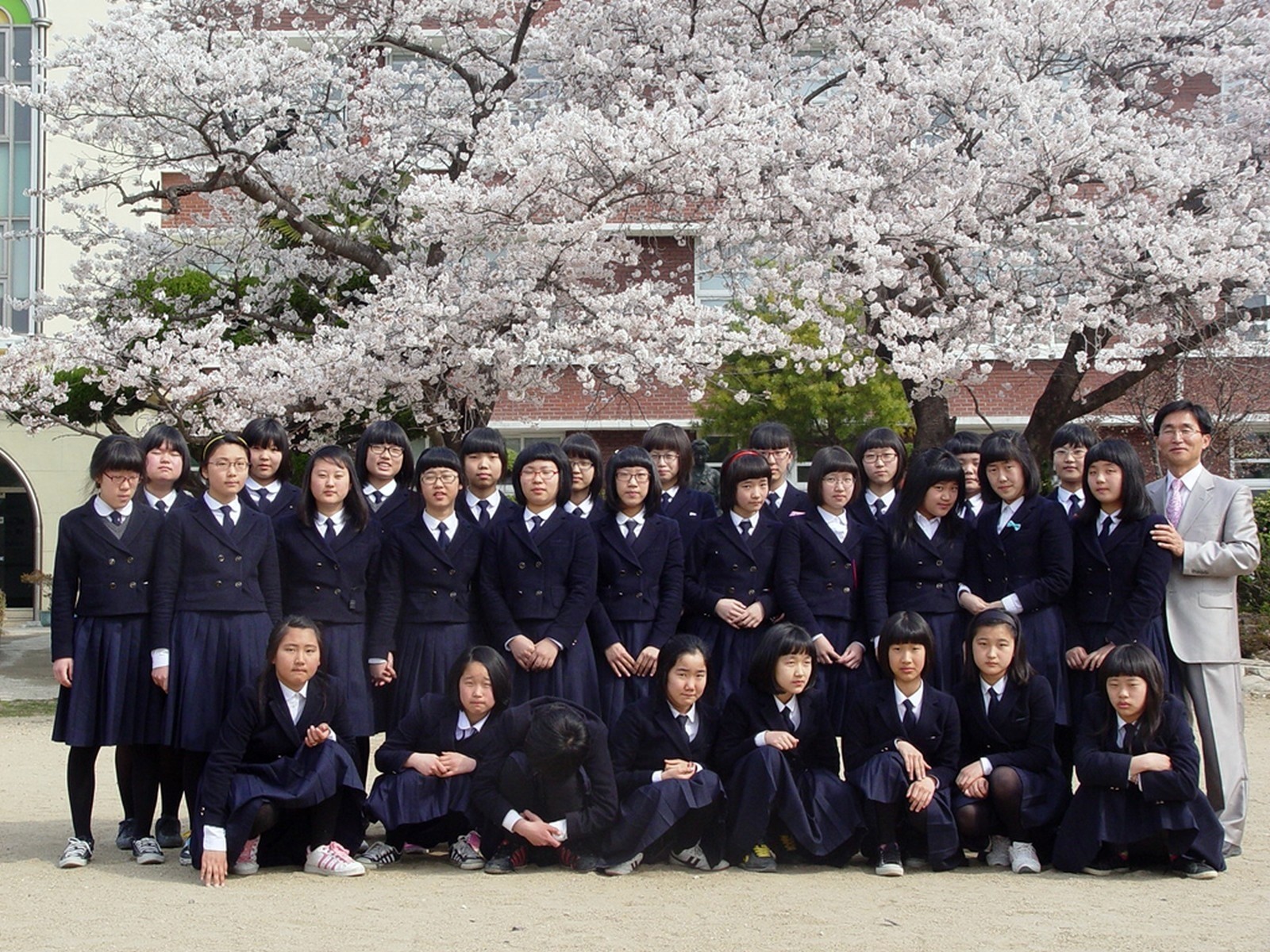 クリスマス デート 高校生 愛知 出会い系アプリ