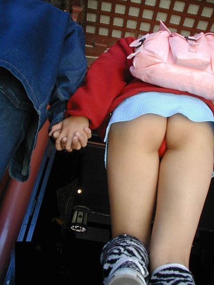 超ミニスカ