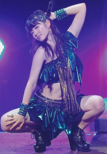 鈴木 愛理 ライブパフォーマンス