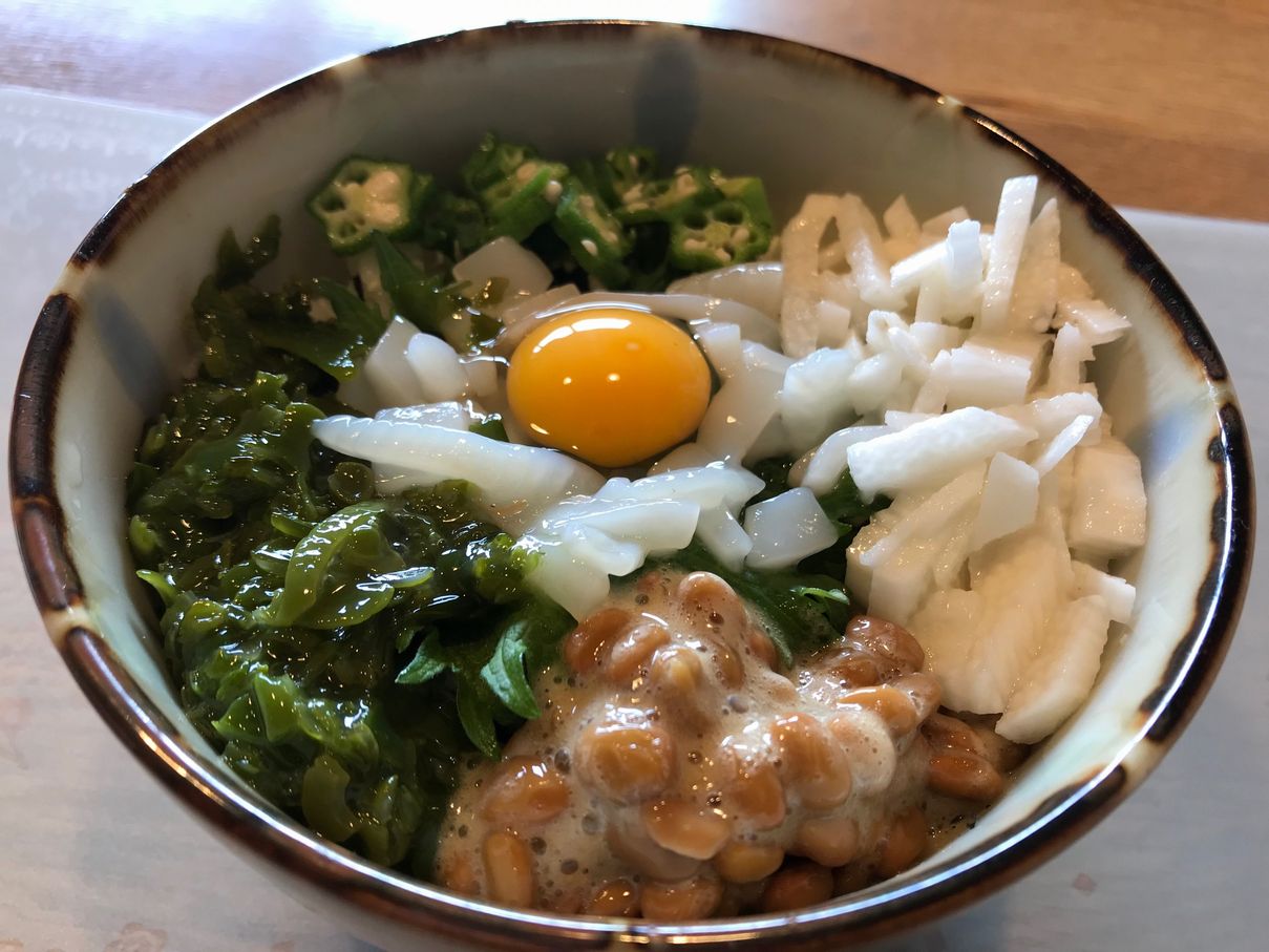 ねばねば丼 週末の料理帖 ねばねば丼 週末の料理帖