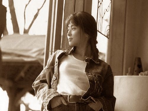 ZARD (ザード) : Be資料室 ｜ ビーイング系アーティスト