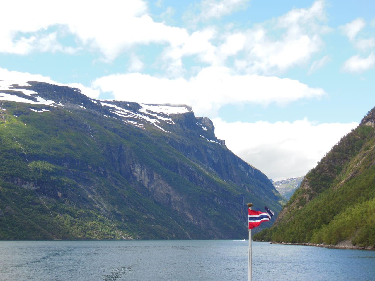 ノルウェー旅行記 ガイランゲル ベルゲン ベルギーからのなでしこ便り ノルウェー旅行記 ガイランゲル ベルゲン ベルギーからのなでしこ便り