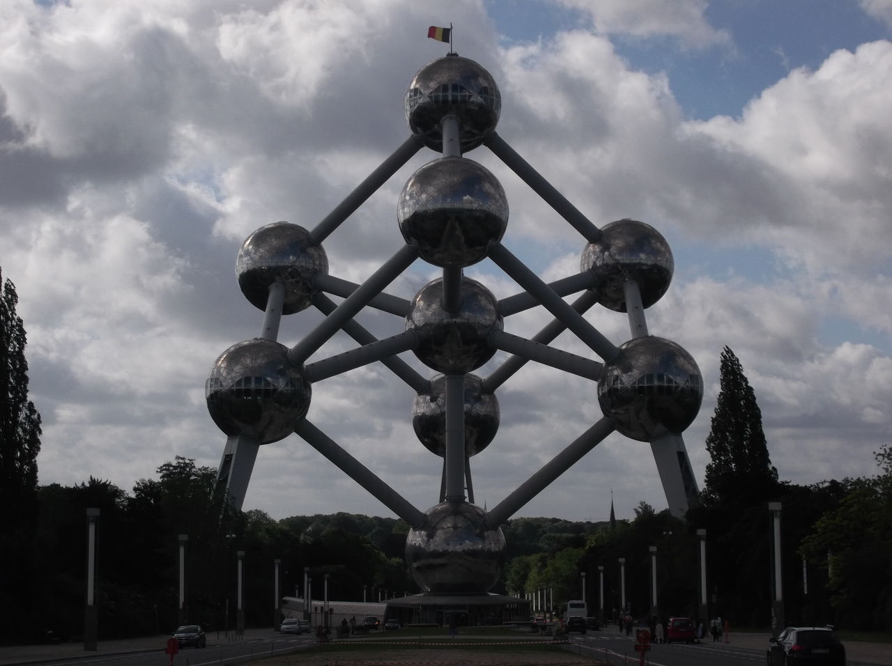 1958年ブリュッセル万博日本館の模型がアトミウムに有り : ベルギー