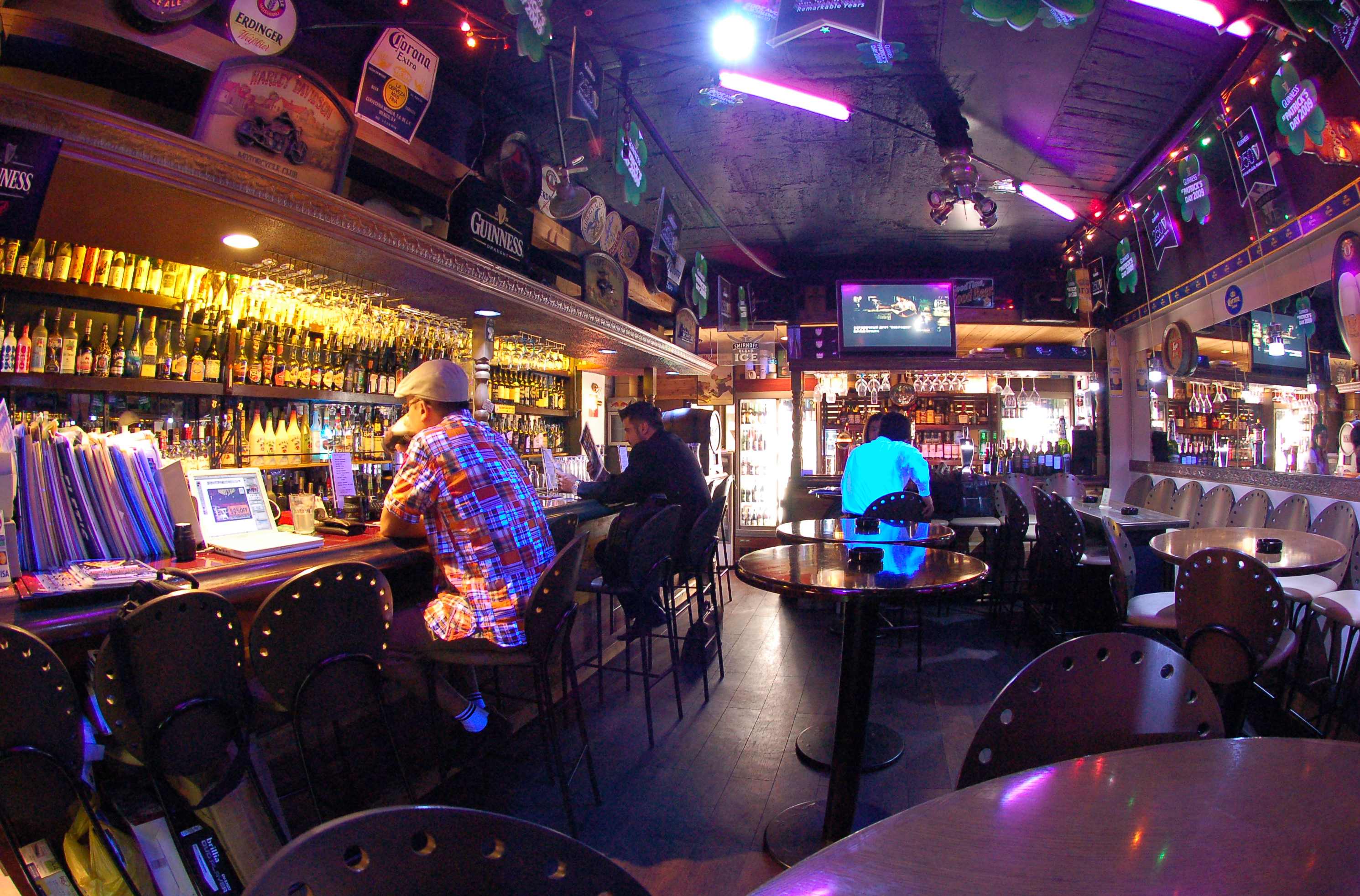 Jr池袋 西口 で外国人の人気バーforeigner Bar In Tokyo Belgiumdraftのブログ