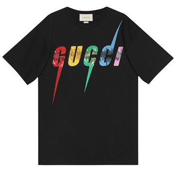 GUCCIのTシャツ