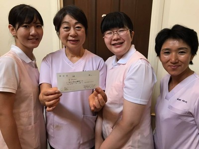 寄付詩子先生と助産師さん