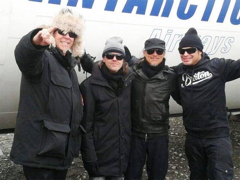 metallica_at_antarctica