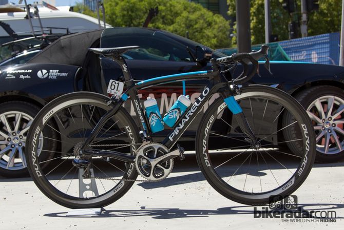 Team SKY プロバイク ： Pinarello Dogma 65.1 Think2 : Bicycle
