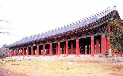 640px-여수진남관