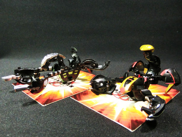 スコーピオン フィギュア 黒と緑　パーツ折れ　爆丸 スコーピオン フィギュア 黒と緑 パーツ折れ 爆丸 フィギュア