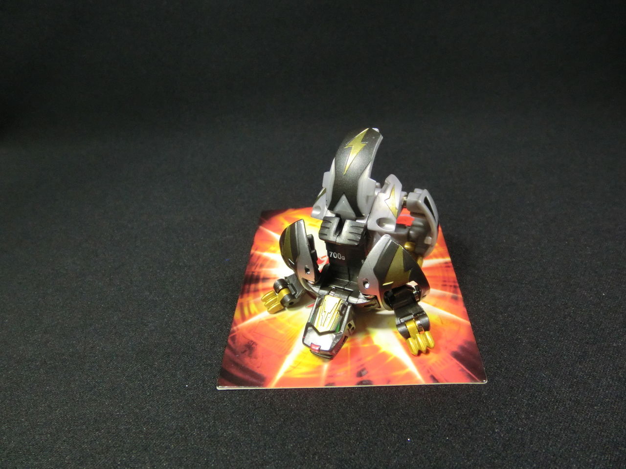 爺婆木偶機」の巻（『爆丸 爆TECH 磁デッキ』） : べにーの雑想魂