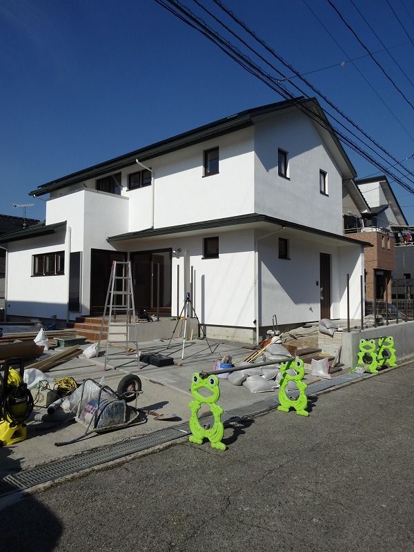 花壇とカーポート 快適な暮らし応援隊 花壇とカーポート 快適な暮らし応援隊