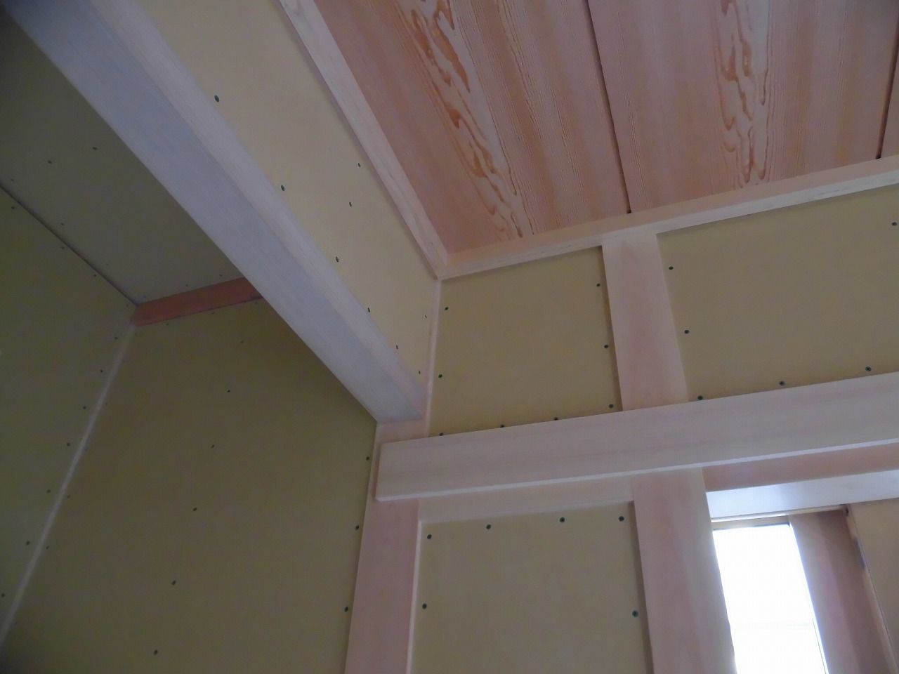 和室の柱を廻縁欠き まわりぶち欠き しない施工方法 快適な暮らし応援隊