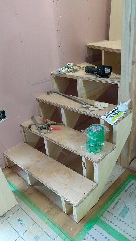 上がりやすい階段 快適な暮らし応援隊