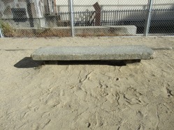 53鹿垣児童公園ベンチ
