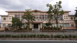 惇明小学校本館