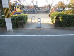 8萩児童公園北門