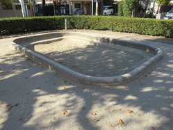 65一條町児童公園砂場