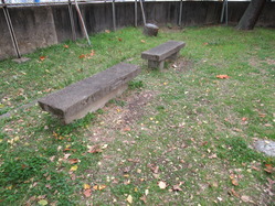 180北岩本公園ベンチ