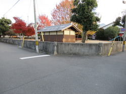 9下鴨森ガ前児童公園北西角塀