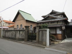 6.洋館付き住宅 法連町