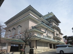 弥栄会館1